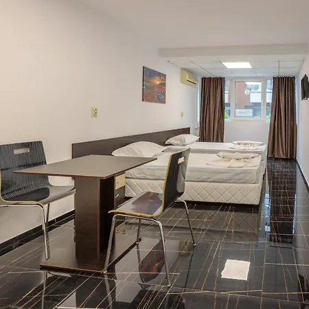 Séjour chez l'habitant за гости пиротска 39